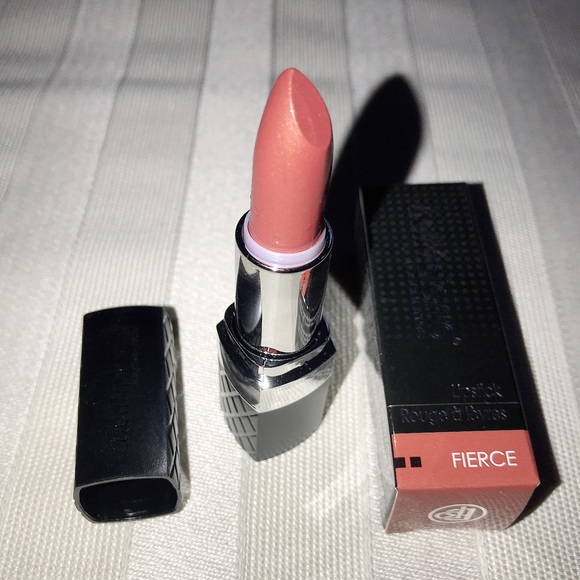 Bellapierre Other - Bellapierre Lipstick in Fierce